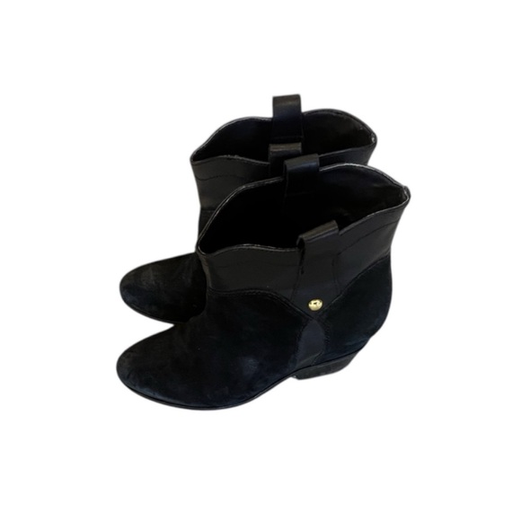 Ivanka Trump Shoes - Ivanka Trump Black Leather & Suede Ankle Booties